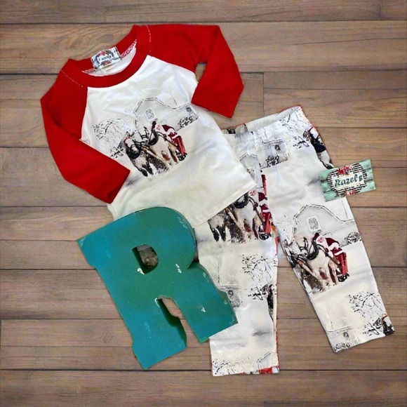 White Christmas Pajamas, Christmas Horse Drawn Sleigh Ride Family Pajamas - Picture 1 of 9